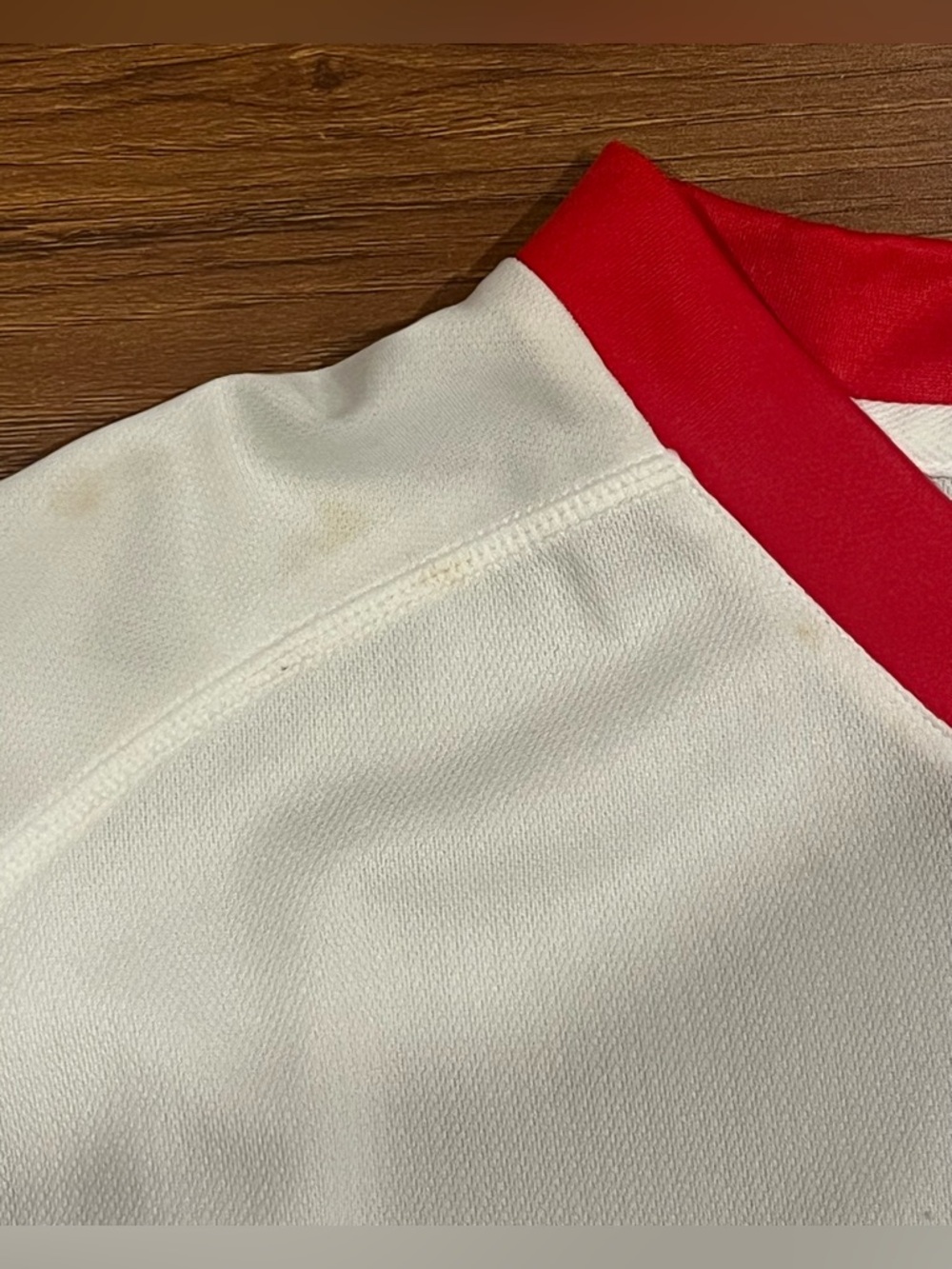 VINTAGE - VfB STUTTGART 2003/2004 Football/Soccer Jersey - Size Large - Picture 7 of 7